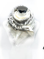 Large bandana scarf blanc