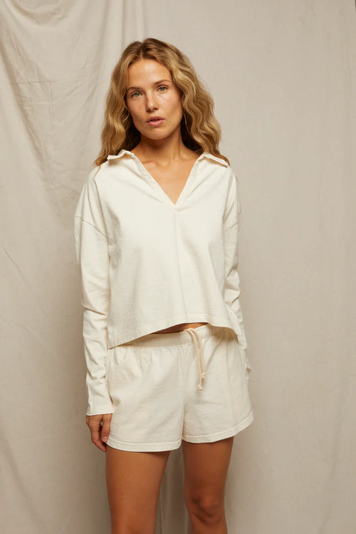 Liz ivory pull on short