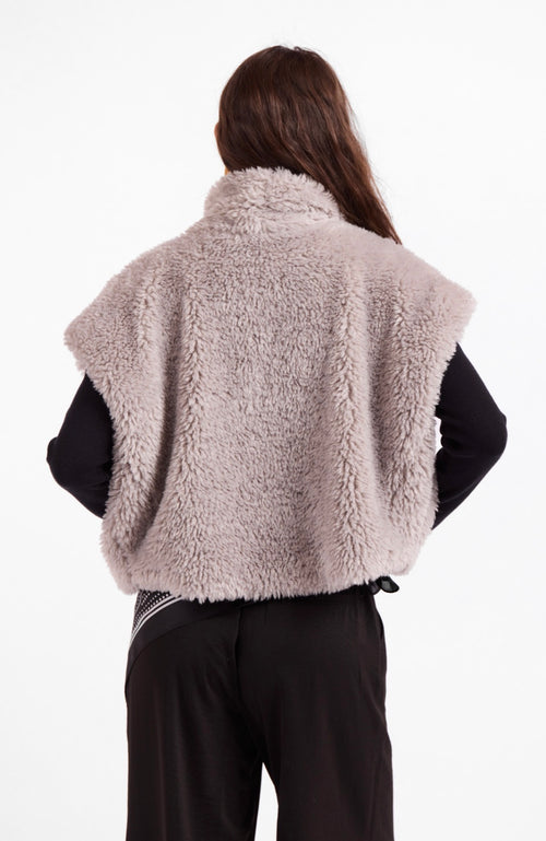 Lainey fur vest