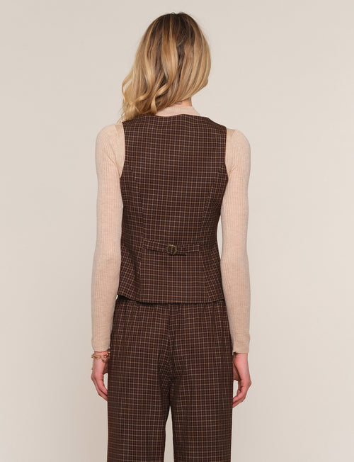 petal vest