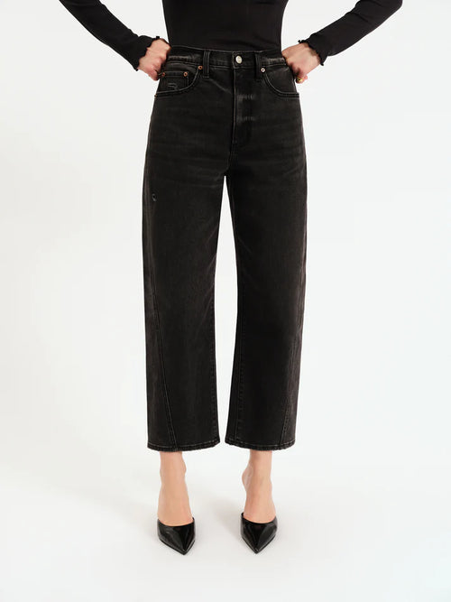 Westward barrel jeans in nightlife