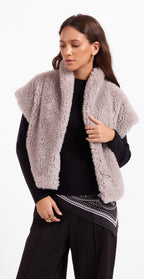 Lainey fur vest
