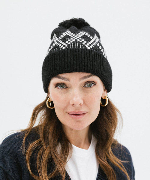 Elio Pom Beanie: Black